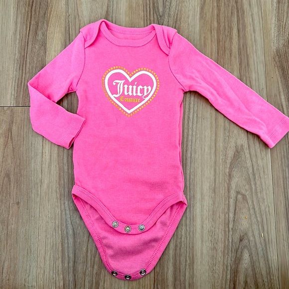 Onesie - Picture 1 of 3